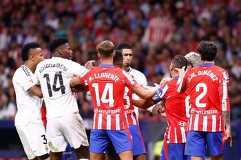 Derbi polémico... y justo de fútbol