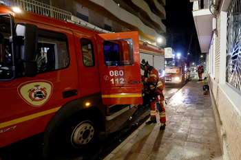 Los bomberos hallan a una persona fallecida en un domicilio