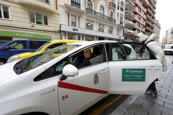 El Ayuntamiento creará dos nuevas licencias de eurotaxi