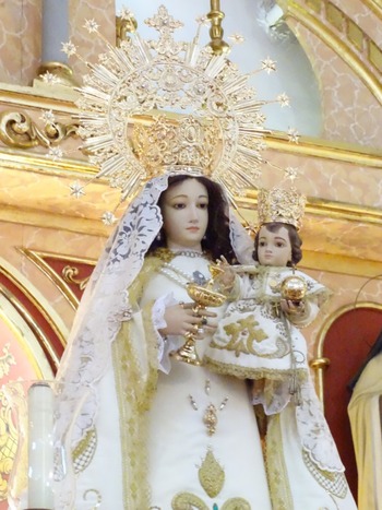 Roban las joyas de la Virgen de la Fuente de Munera