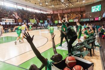 El Albacete Basket sigue en la carrera hacia LEB Oro