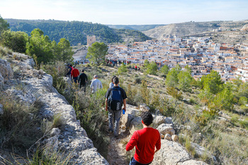 Las Rutas de Senderismo llegan a Alcalá del Júcar y a Bogarra