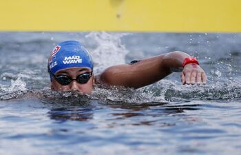 Candela Sánchez, bronce en los 25 km en aguas abiertas