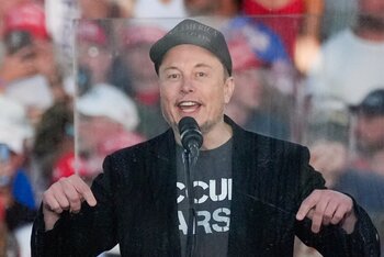 Elon Musk trabajó de manera ilegal en EEUU