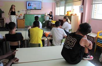 Imparten charlas sobre salud a menores del barrio Franciscanos