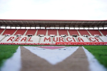El Real Murcia confirma la presencia del Albacete en su torneo