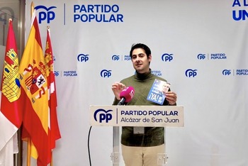 El PP pide a Page que mantenga los descuentos del transporte