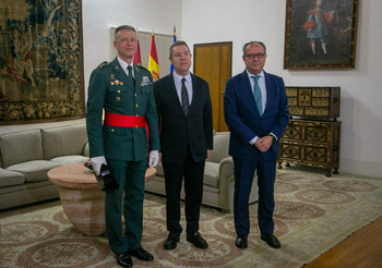 Page recibe al jefe de la Segunda Zona de la Guardia Civil